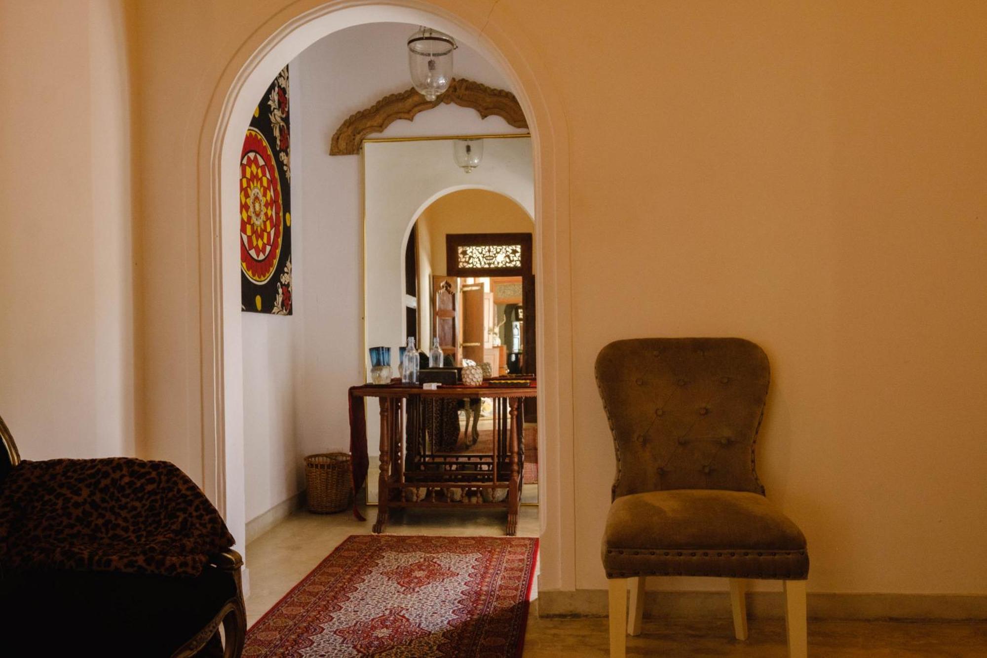 Treasure Rock Bed & Breakfast Kirinda  Luaran gambar