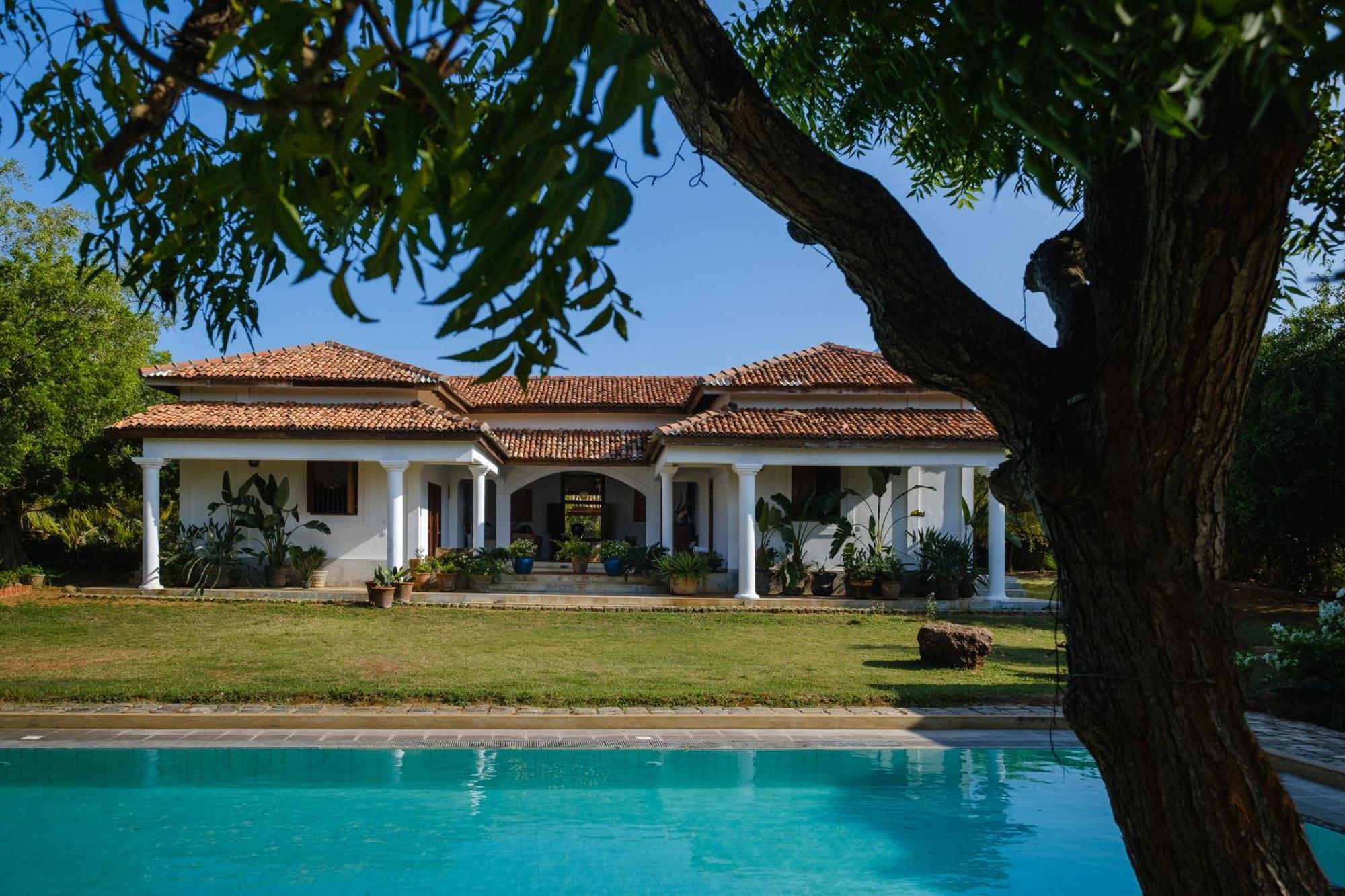 Treasure Rock Bed & Breakfast Kirinda  Luaran gambar